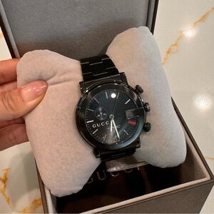 NNW GUCCI dark brown watch